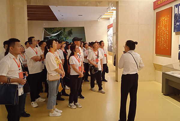 西柏坡党校党性教育