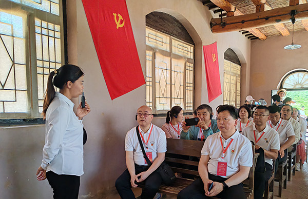 西柏坡干部培训学院