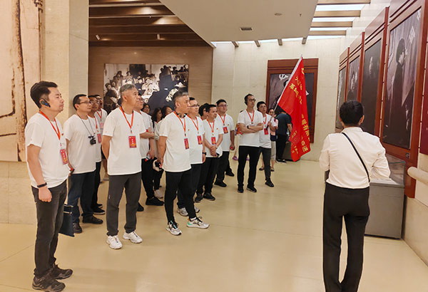 西柏坡干部培训学院,西柏坡红色教育